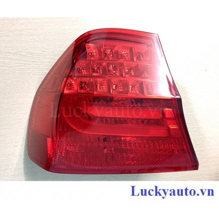 Đèn hậu miếng ngoài xe BMW 320i đời 2009_ 63217289425